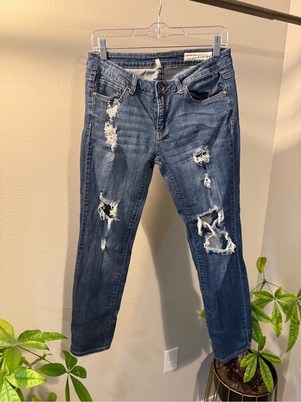 Special A Jeans Distressed Skinny Jeans